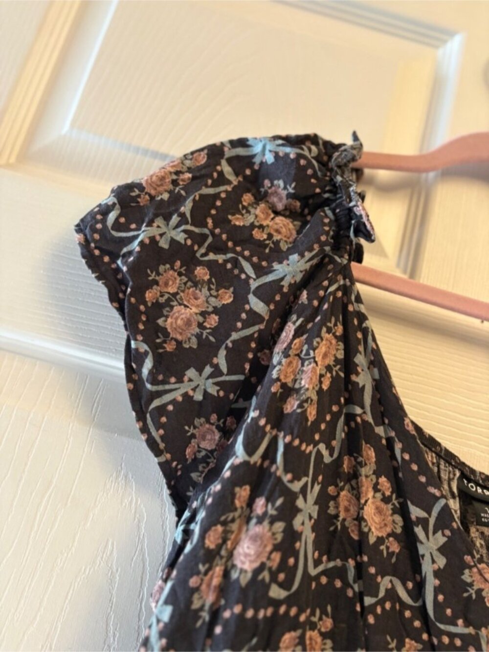 Flowy Printed Boho Top - Picture 3 of 4